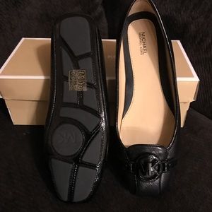 Brand new Michael Kors Fulton flats